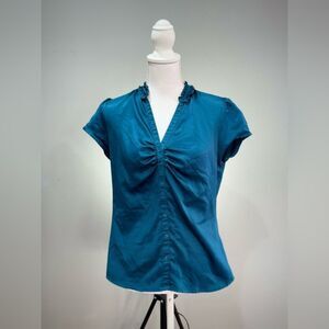 CLEARANCE! Blue Worthington Silky S/S Blouse Size 8 EUC